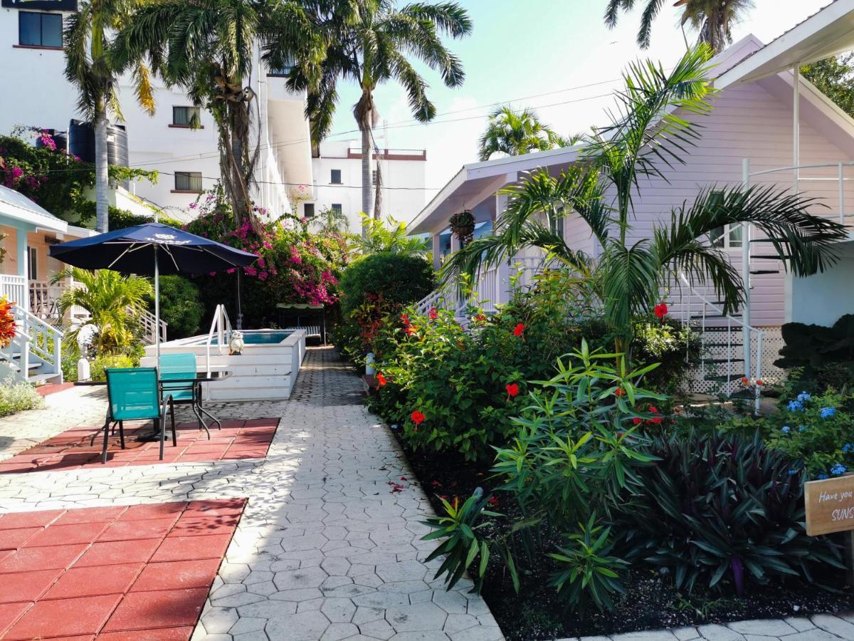 Harbour View Boutique Hotel & Yoga Retreat Belize City Exterior photo