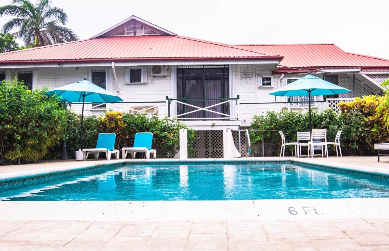 Harbour View Boutique Hotel & Yoga Retreat Belize City Exterior photo