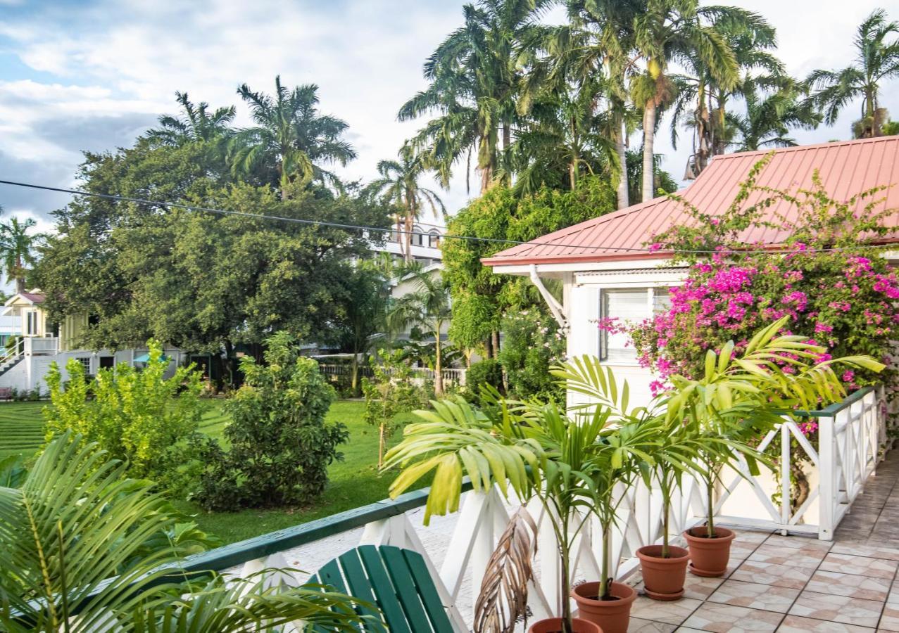 Harbour View Boutique Hotel & Yoga Retreat Belize City Exterior photo